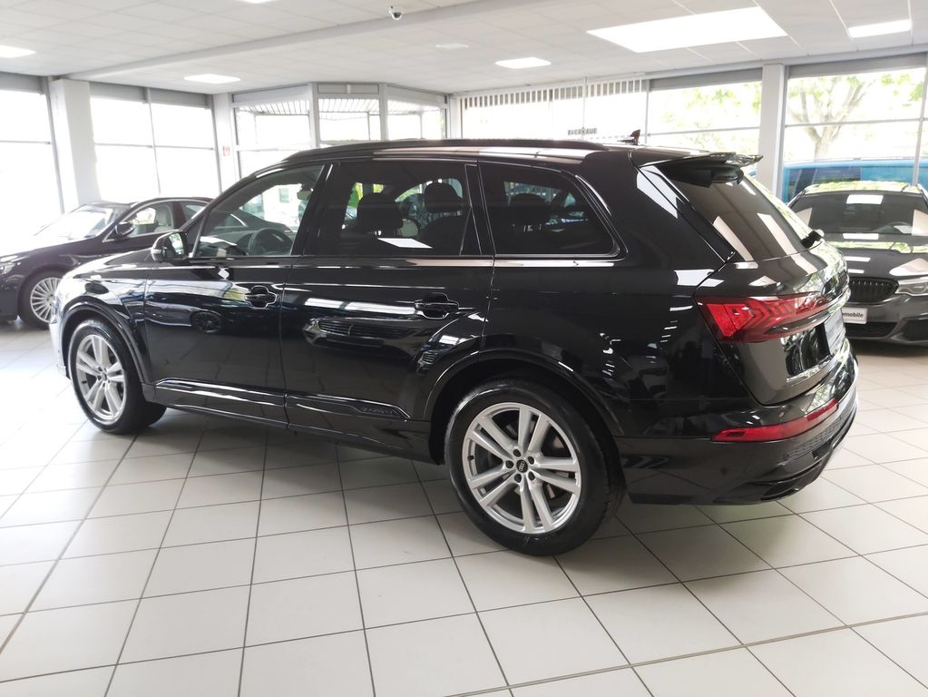 Audi Q7 55 TFSI qua. S LINE ACC VIRTUAL LUFT AHK PANO