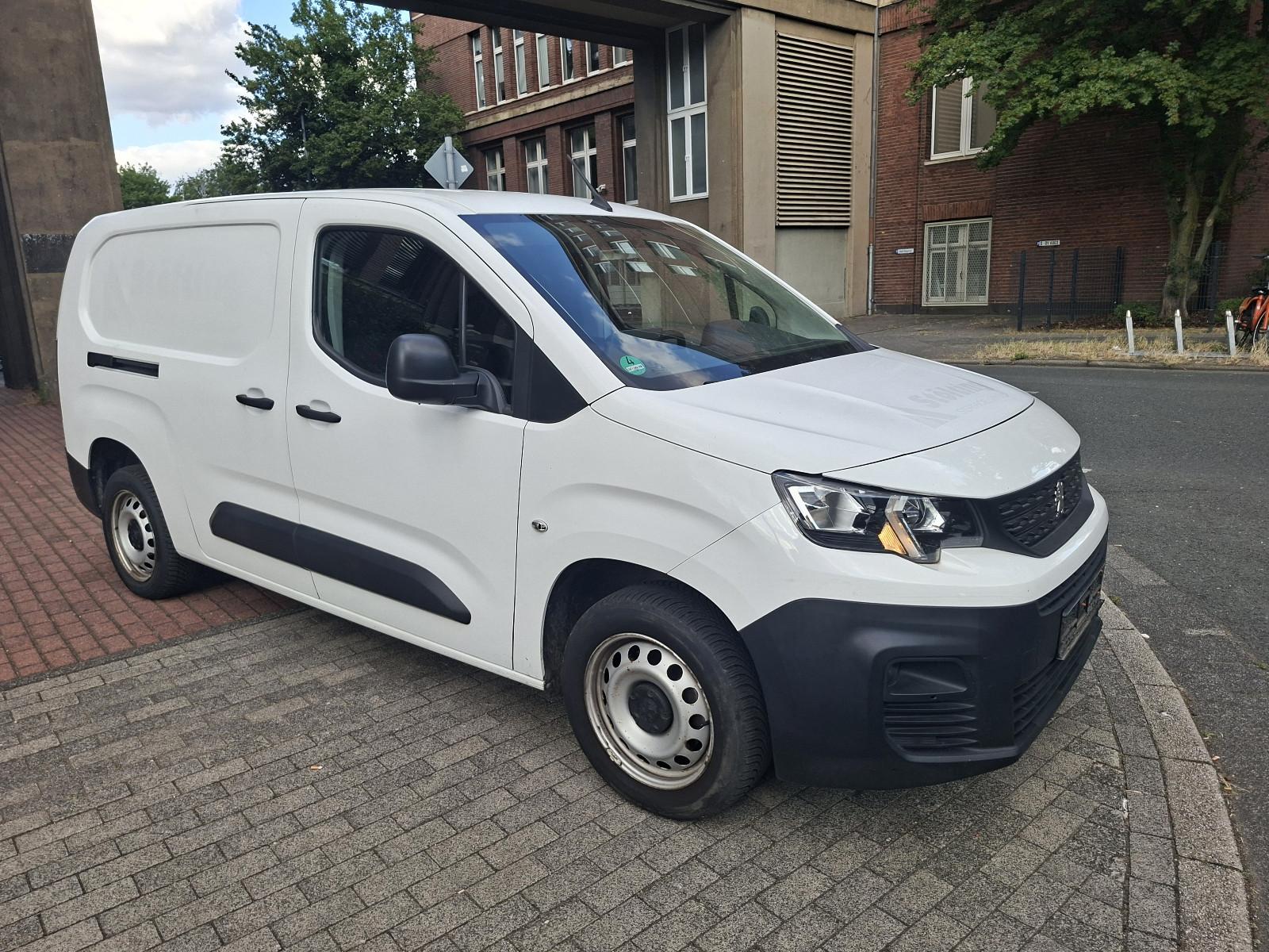 Peugeot Partner Premium L2 Avantage 1.Hand Navi Klima