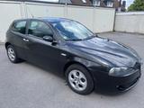 Alfa Romeo 147 1,6 TS ECO 16v Distinctive 3HD Klima - Alfa Romeo 147: Limousine