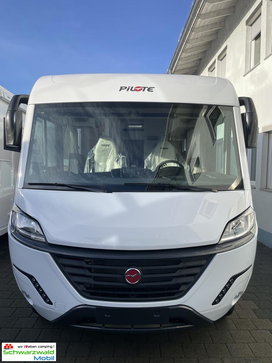 Pilote G740FGJ MY26, WR, 200AH Lithium, Truma D6E