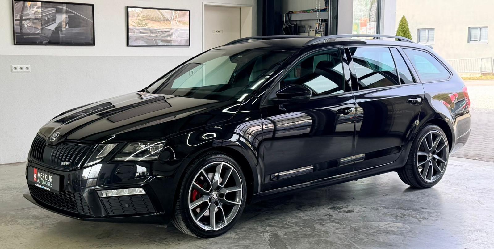 Skoda Octavia Combi 2.0 TDI DSG RS 4x4+ACC+AHK+Navi+VC