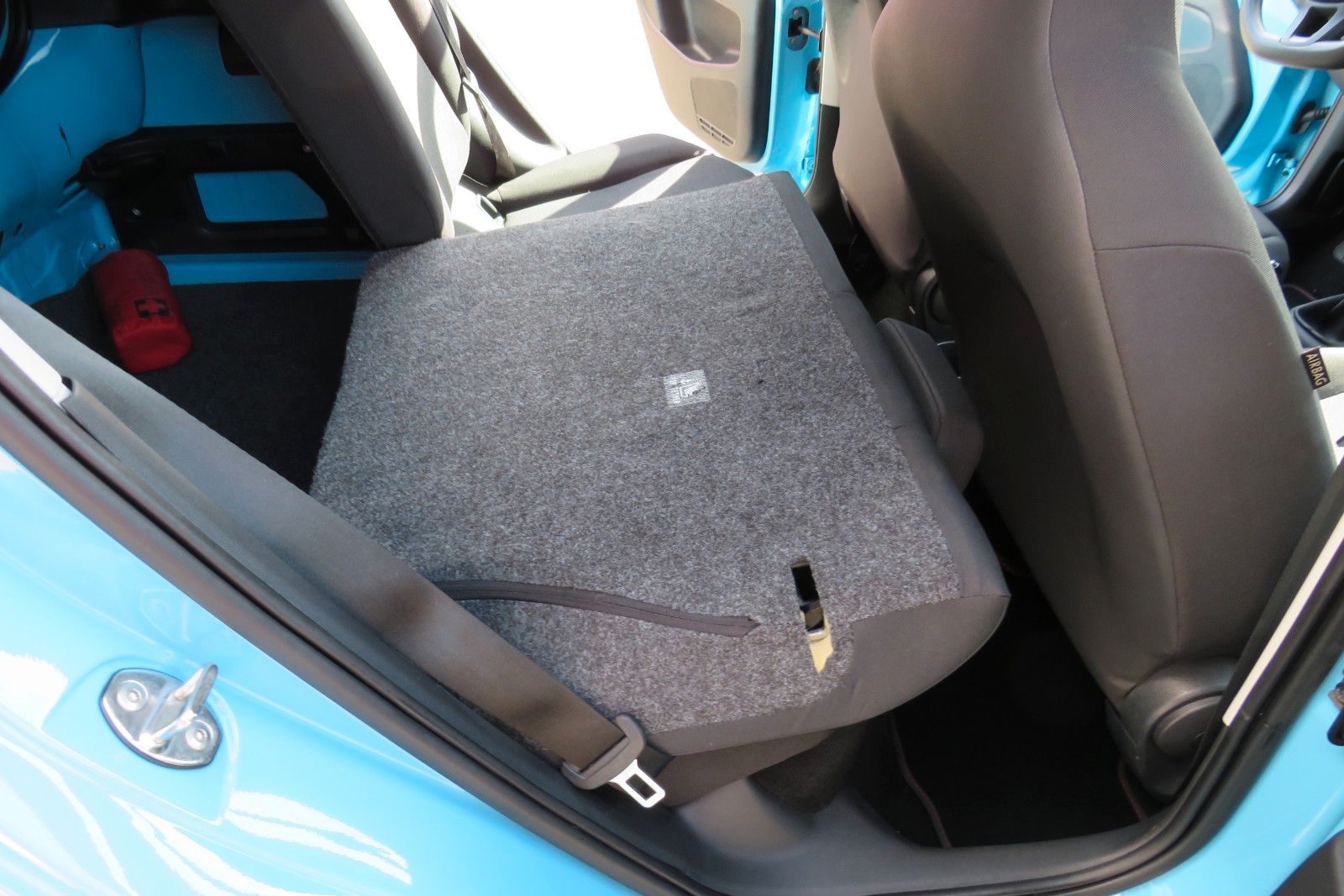 Fahrzeugabbildung Volkswagen up! 4T GJ KLIMA SPURHALTE DAB SCHECKHEFT