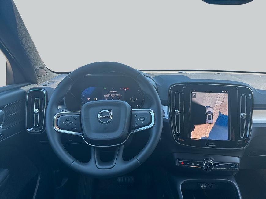 Volvo XC40 B3 B DKG Plus Dark 120 kW, 5-türig
