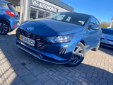 Hyundai i20*16"ALU*NAVI&R.KAMERA&PDC hi*Lenkrad&Sitzheiz - Hyundai i20 mit Benzin-Antrieb
