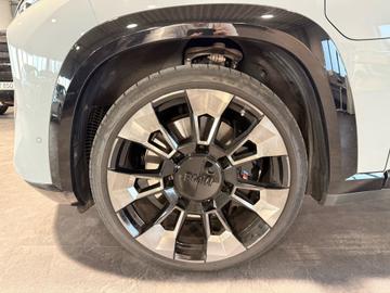صورة 5 لـ 2024 BMW XM
