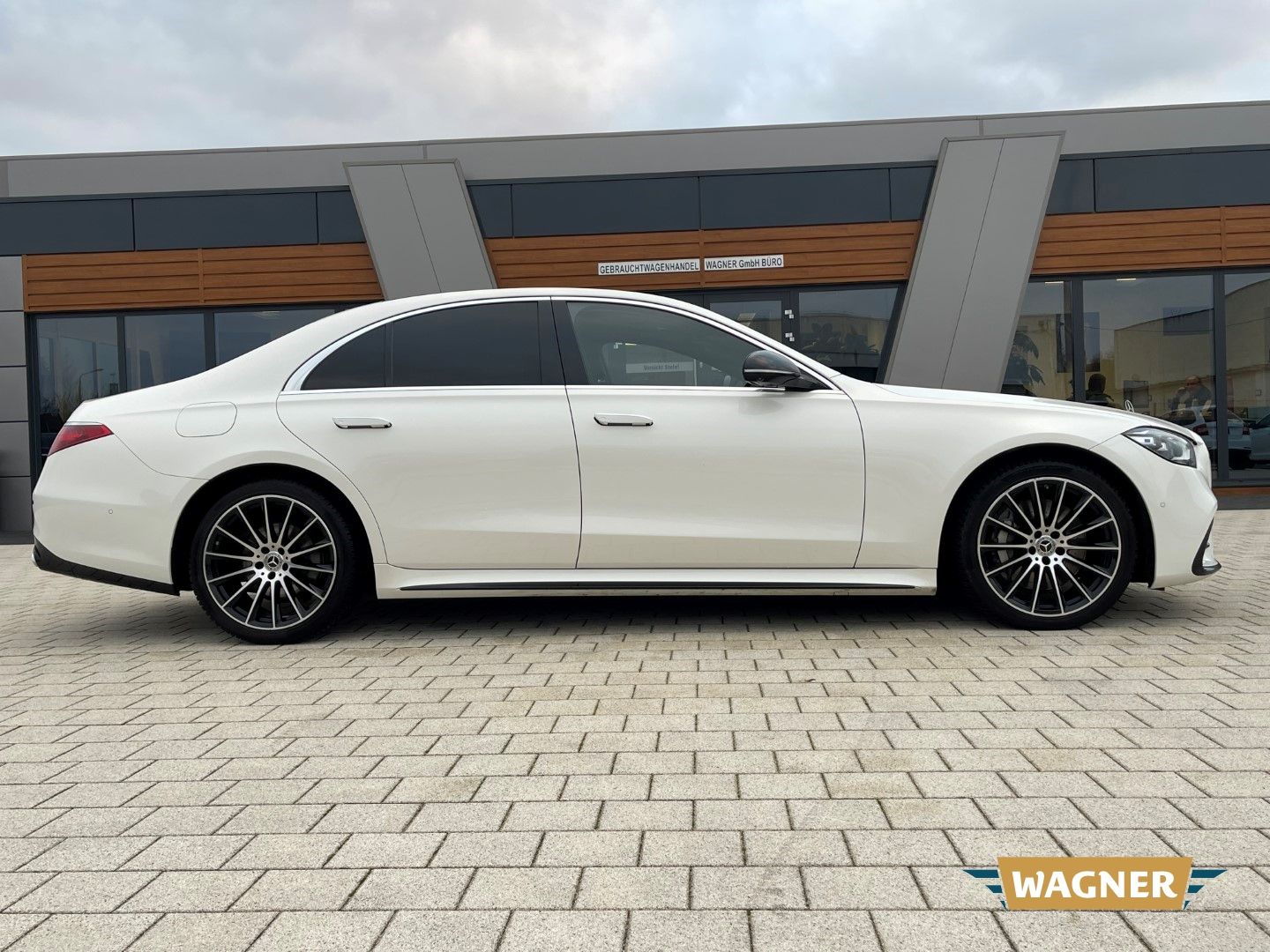 Fahrzeugabbildung Mercedes-Benz S 400 d 4Matic AMG Voll NP 163 T Euro