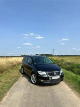 Volkswagen Touran 2.0TDI 170PS DSG | 7 Sit... - Volkswagen Touran: TDI 170 Ps