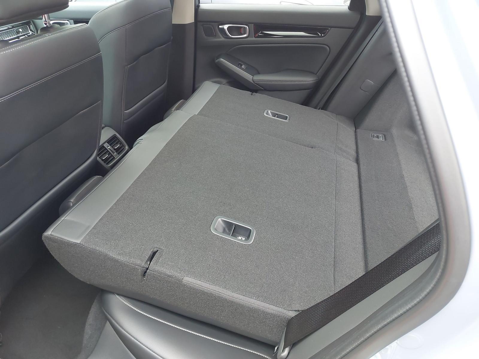 Honda Civic 2.0 e:HEV Advance*BOSE*LED*LEDER*