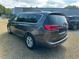 Chrysler Pacifica 3,6 Limited  + 7 weitere