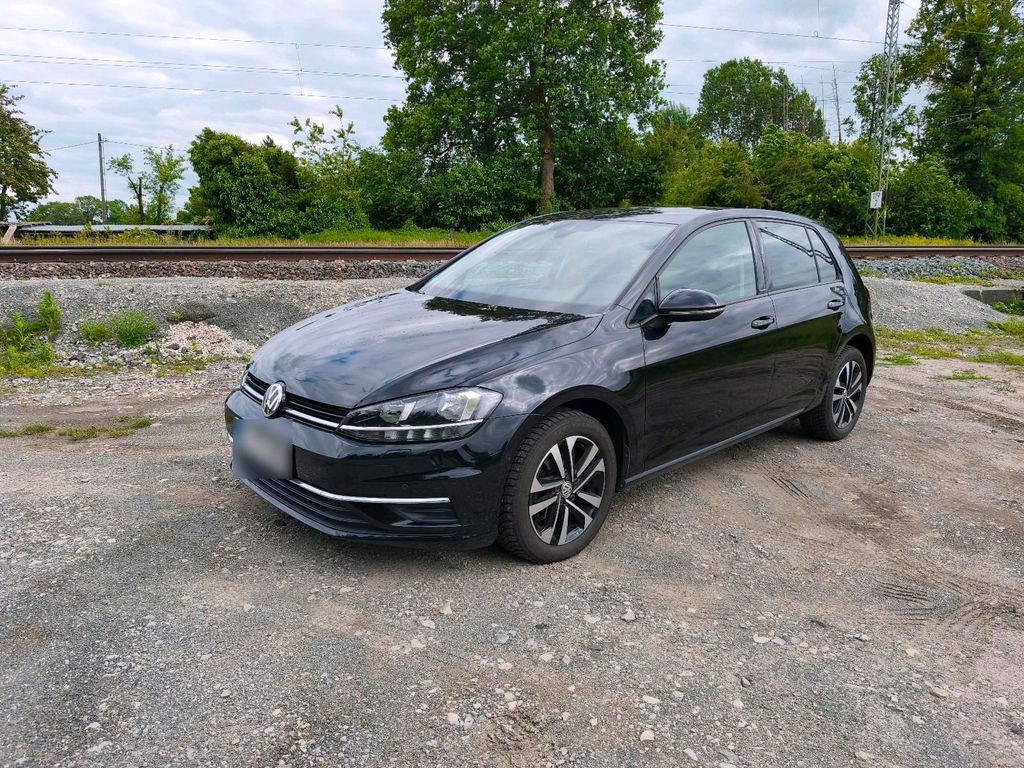 Image of Volkswagen Golf