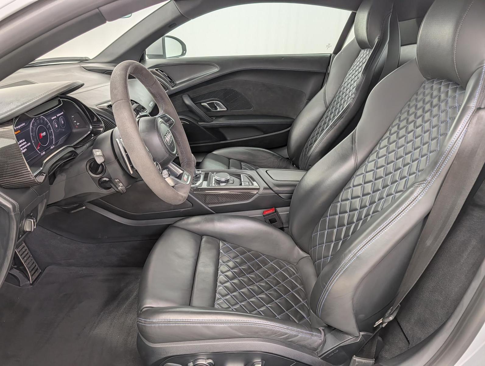 Audi R8 Coupe 5.2 V10 quattro Performance UPE: 234.6€