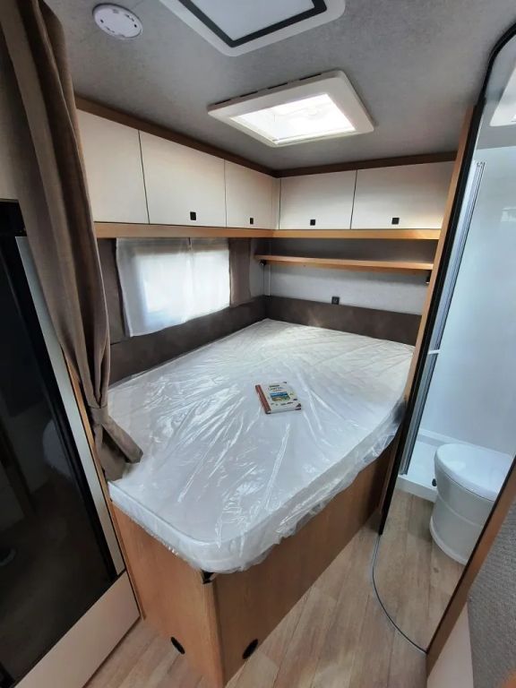 Fahrzeug Übersicht 11 Fahrzeugabbildung Hobby ONTOUR T 700 F Verfüg./Sparen Sie 15.807,- €