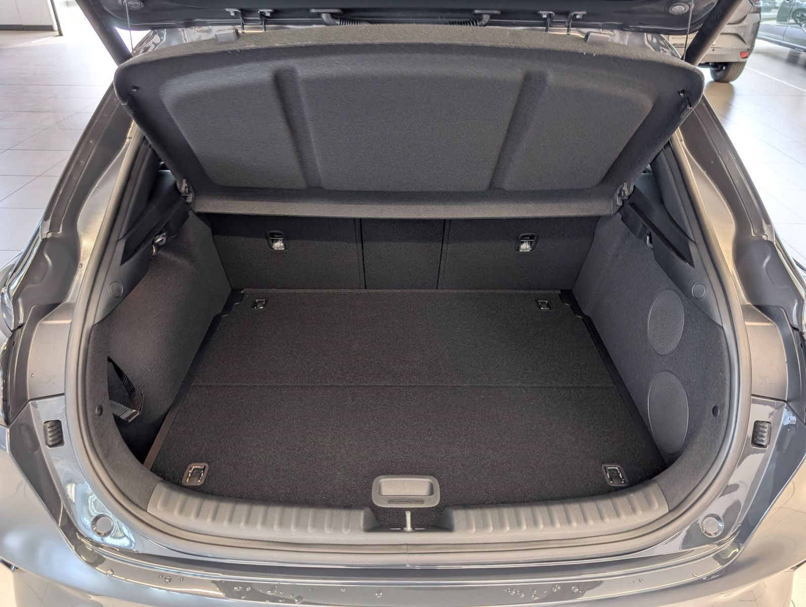 KIA XCeed 1.6 T-GDI 180 DCT7 GT-Line Leder – Bild 10