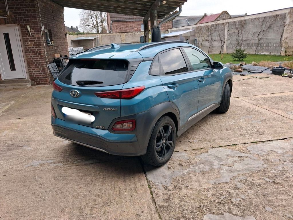 Image of Hyundai KONA