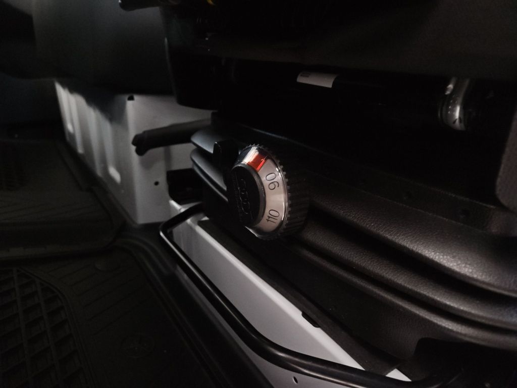 Fahrzeugabbildung Mercedes-Benz Sprinter 317 Kasten L2H2 360° SHZ EDW Navi 270°T