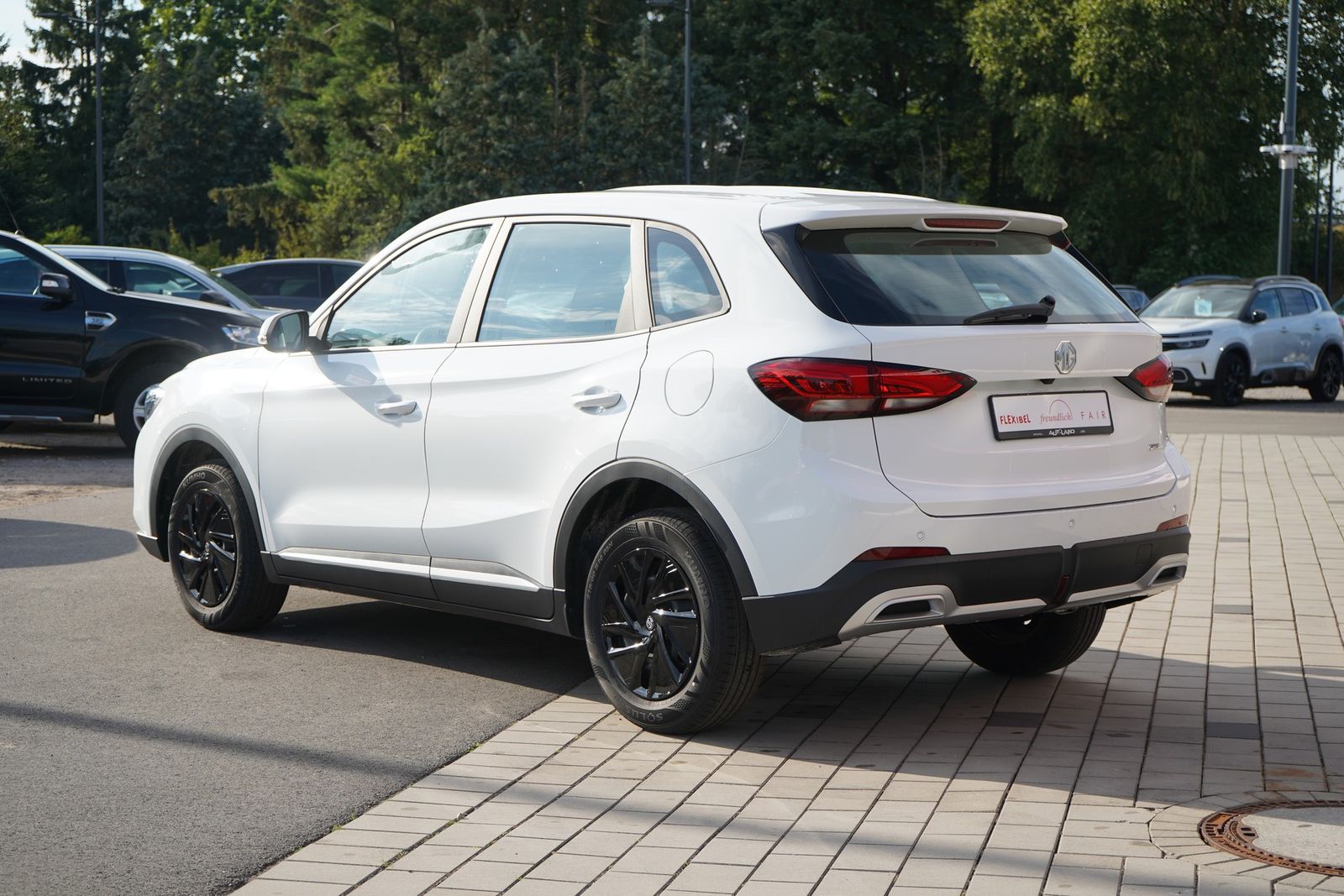 MG ZS