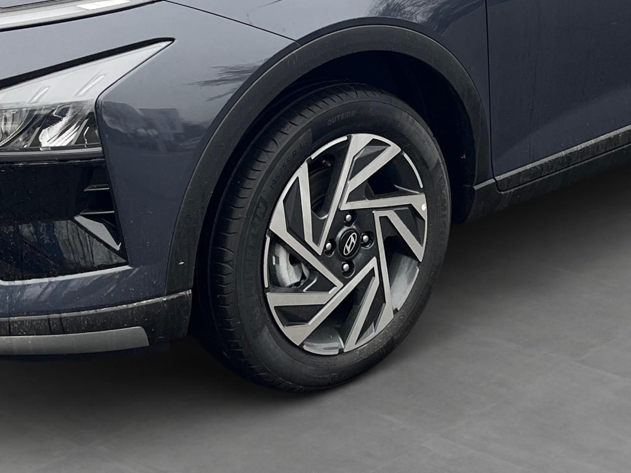 Fahrzeugabbildung Hyundai BAYON TREND *Komfortpaket* *KLIMAA*CARPLAY*NAVI*