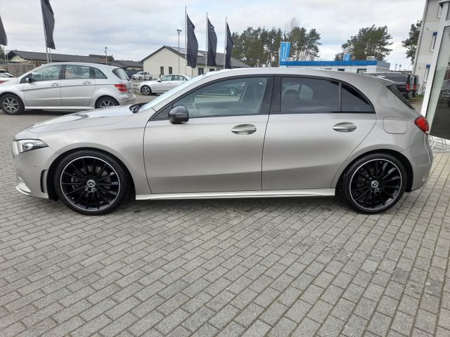 Mercedes-Benz A 220 AMG LINE MULTIBEAM+Distronic+Burmester+SHZ