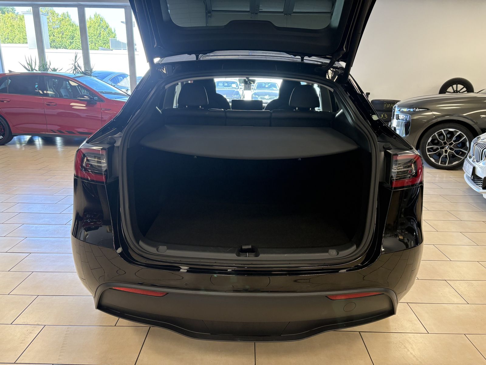 Tesla Model Y Long Range Dual AWD Pano Leder 360Cam 1H foto 8