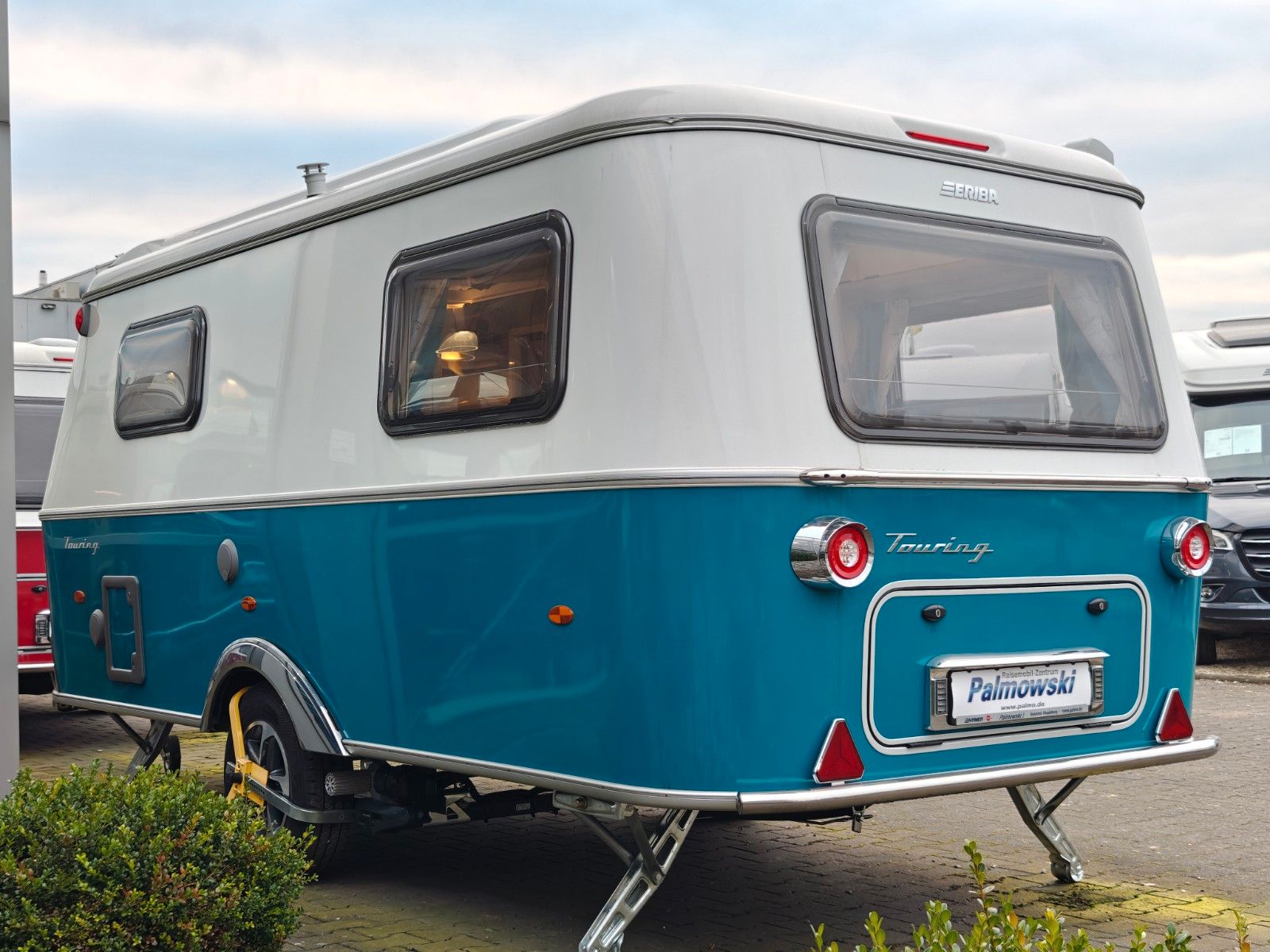 Fahrzeugabbildung HYMER / ERIBA / HYMERCAR Touring 542 Harbour Blue - SUMMER-SALE -