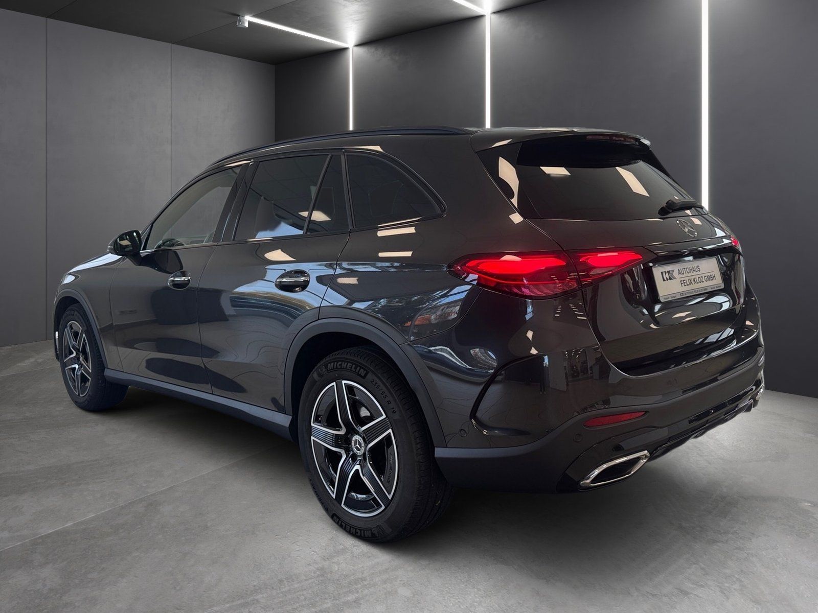 Fahrzeugabbildung Mercedes-Benz GLC 200 4M AMG Plus*STDHZG*AHK*Pano*Burm*HUD*360