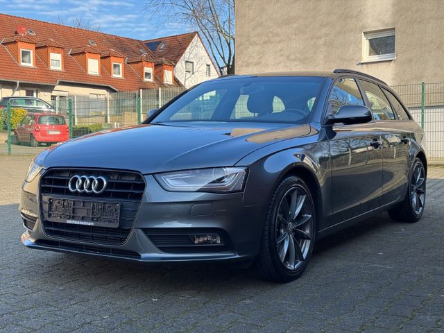 Audi A4 Avant S line Multironic quattro HU 8xAlu