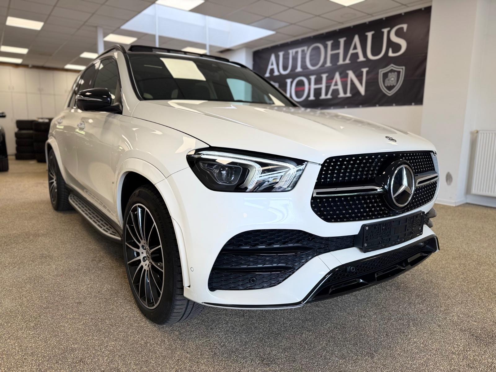 Mercedes-Benz GLE 300 d 4Matic AMG/ PANO / LIFT / BURMESTER /