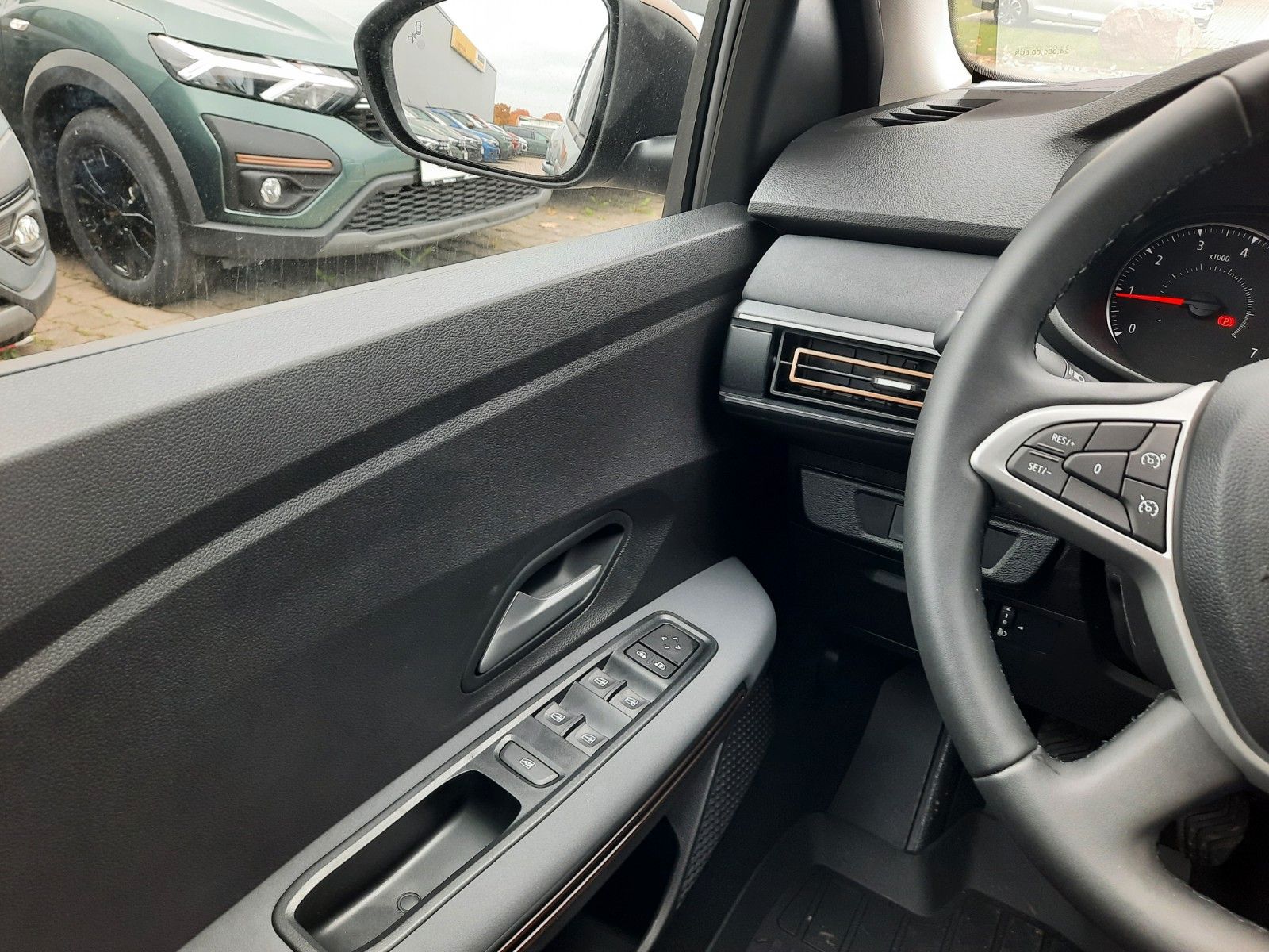 Dacia Jogger - Bild 12