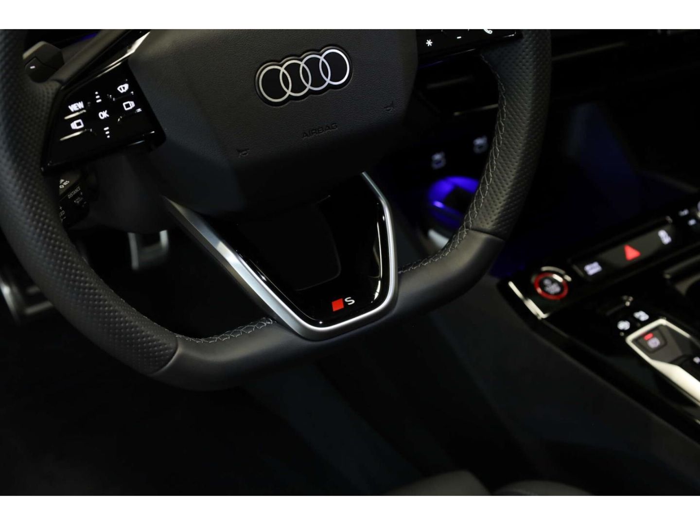 Audi S6 e-tron - Bild 19