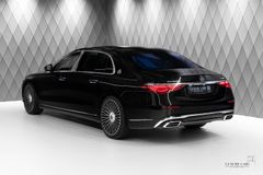 S 580 Maybach PROD 2025 BLACK/BEIGE 4D VIP EBODY