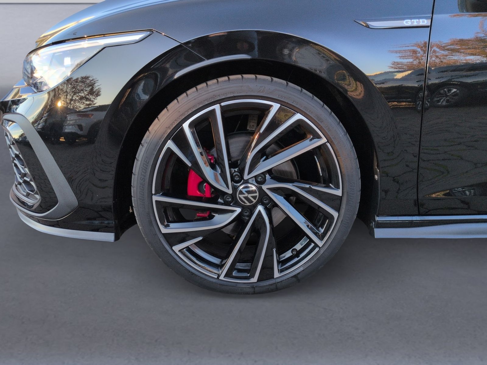 Golf VIII GTD STHZ+LEDER+PANO+