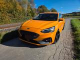 Ford Focus 2,3 EcoBoost ST Styling-Paket ST Styli... - Ford Focus: Von Privat