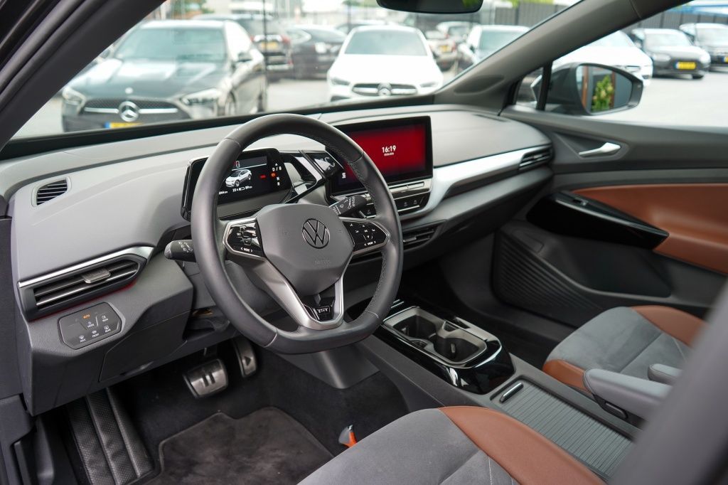 Volkswagen ID.4 First 77 kWh | 89,09% SOH | kamera | Led | imagem 3
