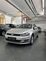 Volkswagen Golf VII Lim. Comfortline  *SERVICE TÜV NEU* - Volkswagen Gebrauchtwagen in Reutlingen