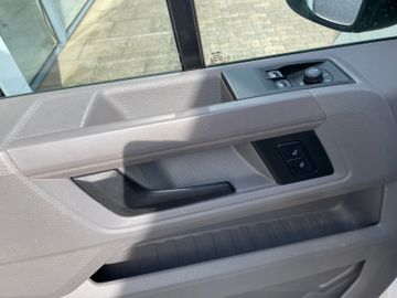 Fahrzeugabbildung Volkswagen Crafter Kasten 35 Lang/Hoch, Rückfahr, AHK uvm.