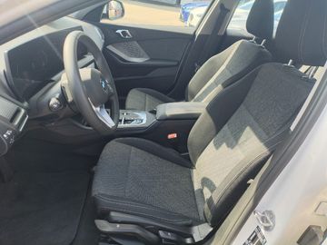 BMW 120d DAB LED Komfortzg. Parkassistent Klimaaut.