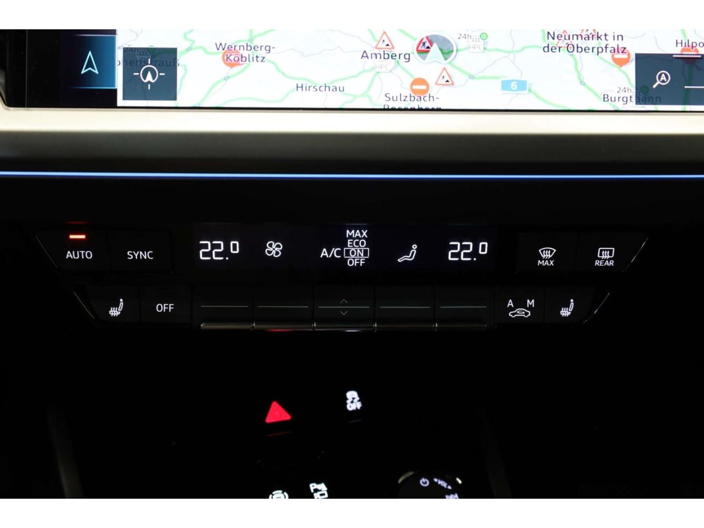 Audi Q4 HUD/Matrix/RFK/W-Pumpe, миниатюра 17