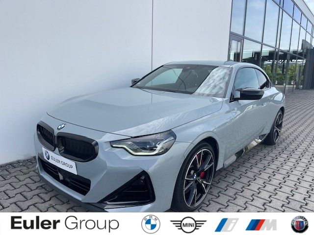 BMW M240i