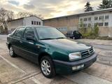 Volkswagen Wolkswagen Vento 1.8 Benzin one TUV ! - Volkswagen Vento: 1.8