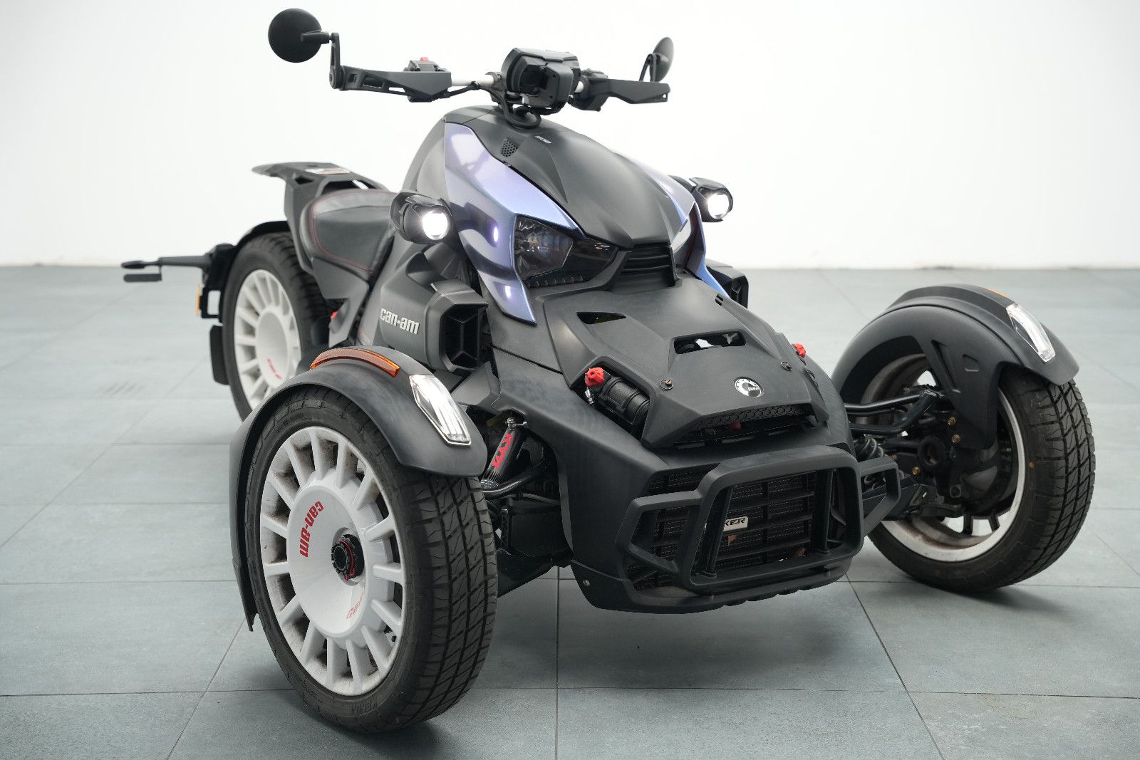 Fahrzeugabbildung Can-Am D Ryker Rally 900 INT 23