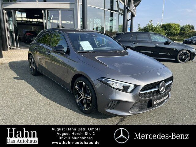 Fahrzeugabbildung Mercedes-Benz A 200 PROGRESSIVE/NIGHT/LED/PTS/NAVI/SHZ/18ZOLL