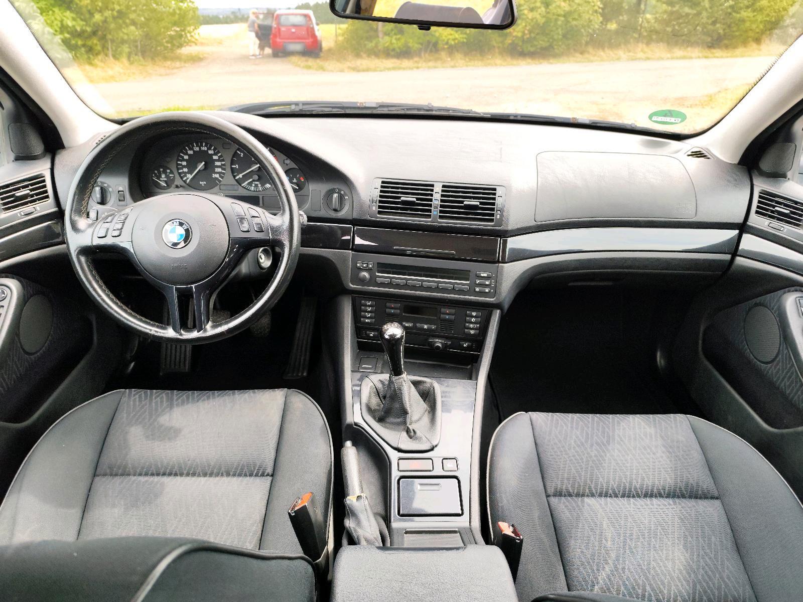 BMW 520 2004 — photo 9