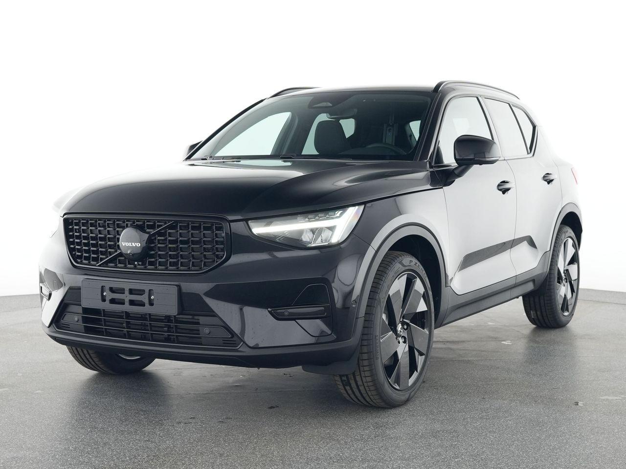 Volvo XC40 B4 Plus Black Edition 2WD*Standh.*360°*