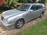Mercedes-Benz E 240 T ELEGANCE Elegance - gebrauchte Mercedes-Benz E-Klasse aus dem Jahr 2000