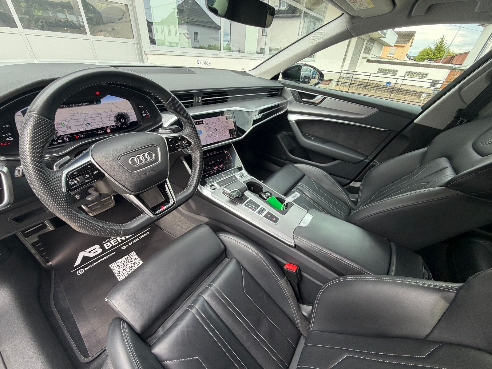 Fahrzeugabbildung Audi 55 TFSI e quattro S-Line/LEDER/Navi/LED/CarPlay/