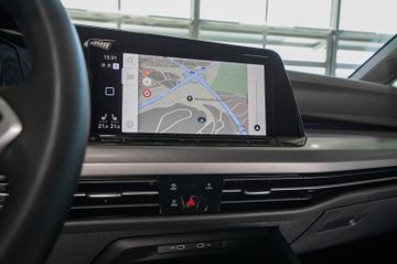 Bild 15 VW Golf Lim. Life Navi Car-Play Klimaautom. AHK