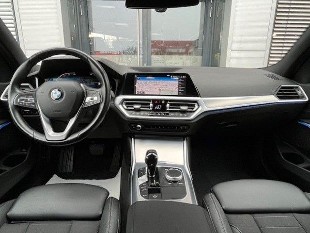 BMW 318d Touring LED LIVE-COCKPIT DRIVING KAMERA foto 12