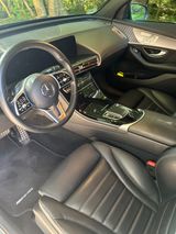 Mercedes-Benz EQC 400 4MATIC AMG Line Memory Multibeam - Mercedes-Benz EQC: Privatanbieter