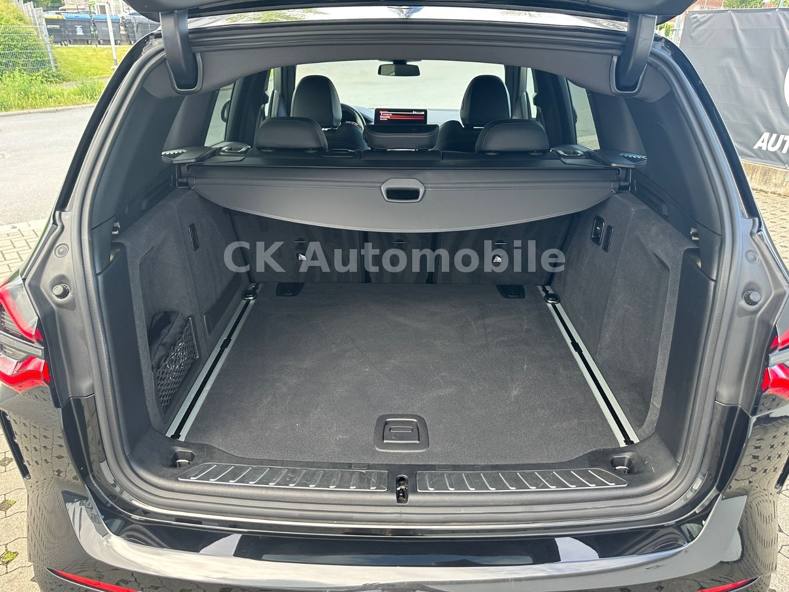 Fahrzeugabbildung BMW X3 xDrive 20 d M Sport/Live Cockpit/Kamera/LED