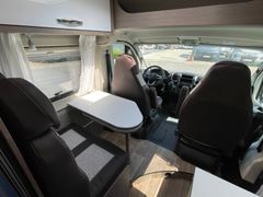 Pössl Roadcamp R * kurz mit Raumbad*